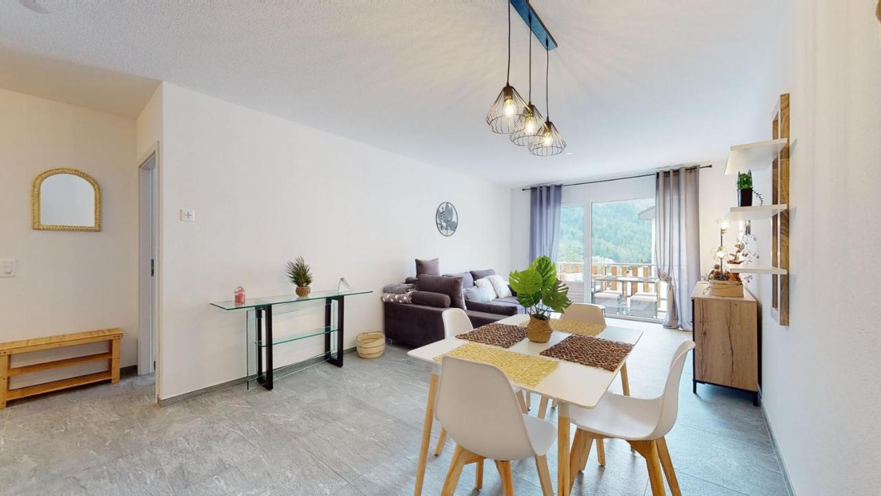 Apartment With Sauna And Mountain View Leukerbad Bagian luar foto